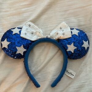 Disney World Blue and White Star Ear Heandband